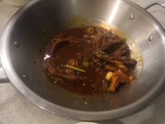 -张大师鸭爪爪特色干锅(南湖店)
