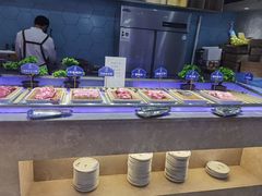-锤头鲨毛肚海鲜烤肉自助餐厅(国购广场店)