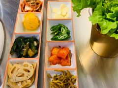 -朴太院·烤肉万岁·创意首尔料理(中联广场店)