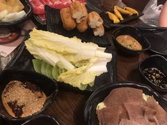 -呷哺呷哺 小火锅 (浦东新欧尚超市店)