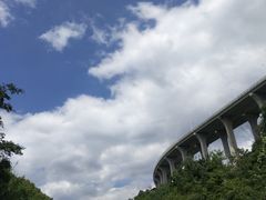 -情人谷