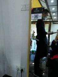 -泽璞堂美发沙龙