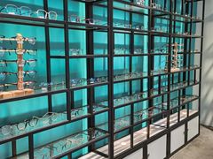 -Trend1881视光·蔡司视觉(领展广场店)