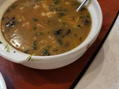 -红栌温泉山庄生态美食餐厅