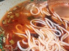 -百春原湖南牛肉粉(百联世纪店)