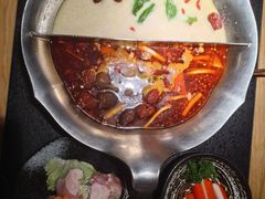 -湊湊火锅·茶憩(上海合生汇店)