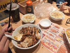 -熊吞·大碗丼烧肉饭(西市场嘉华店)