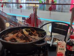 -运气牛自助酱大骨火锅(南京东路店)