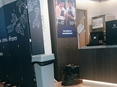 -瑞幸咖啡(浙江树人大学店)