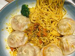 -馋三尺蟹粉小笼(人民广场店)