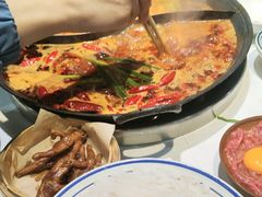 -卤校长老火锅(杨家坪直营店)