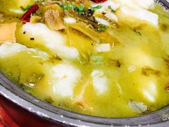 -周鱼小馆石锅酸菜鱼(活力汇店)