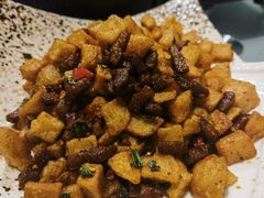 脆哨土豆粒-泉味道贵州厨房(三里河店)