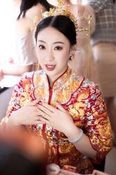 -洋洋婚纱品牌集合店