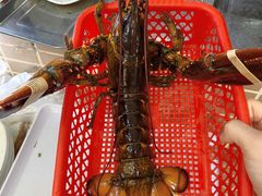 -覃记海鲜美食餐厅