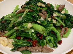 青菜炒牛肉丝-杨三孃跷脚牛肉(中粮鸿云悦街店)