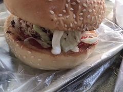 -The Habit Burger Grill 哈比特汉堡(爱琴海店)