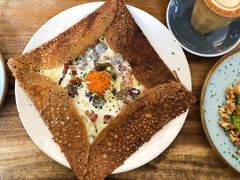 鸡蛋蘑菇熏肉荞麦可丽饼-RAC BAR(安福路店)