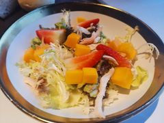 煙熏雞肉芒果草莓沙拉-哈布斯扒房(华发商都店)