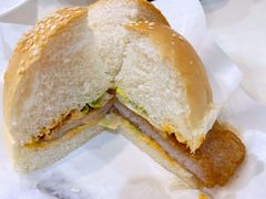 猪扒包-旺角宝港式茶餐厅(寮步店)