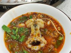 -老表牌·蛙蛙鸡冷锅鱼(成都东站店)