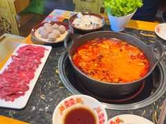 -憨孃孃·重庆老火锅(红山黑金店)