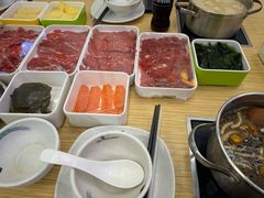 -杨老板·海鲜集市火锅·鲜切牛肉(中防万宝店)