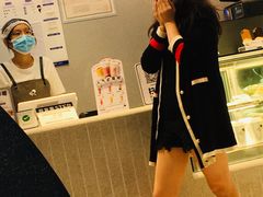 -喜茶(北京华贸购物中心店)