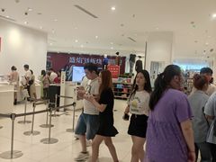 -优衣库(红谷滩万达店)