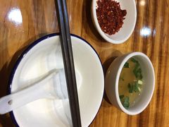 -谢老五跷脚牛肉·非遗传承店
