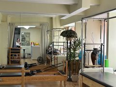 -简·无界健身工作室·运动康复·体态(石厦店)
