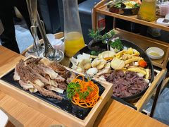 -一朵菌·野生菌探索家火锅(南亚店)