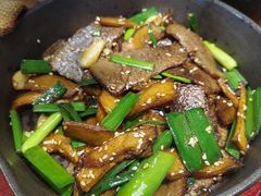 -云海肴·汽锅鸡·云南菜(天山百盛优客店)