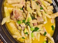 风味野笋煲-千岛湖小鱼儿·淳安匠心农家菜