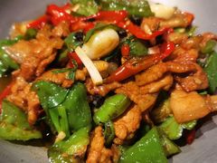 小炒黄牛肉-老滇山寨•云南特色菜•地方菜•民族风情歌舞表演(金碧店)