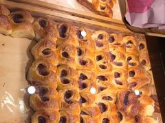 -昆明冠生园·蛋糕·面包(南强街店)