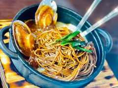 葱香鲍鱼捞面-夜上海(新天地店)