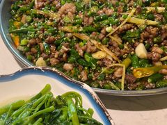 -关二兔江湖菜馆(峰景里店)