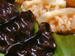 野生牛肝菌蒸饺-云海肴·汽锅鸡·云南菜(天津国金汇店)