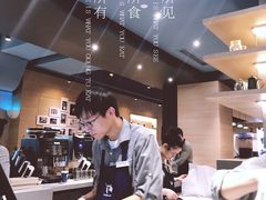 -瑞幸咖啡(外滩SOHO店)
