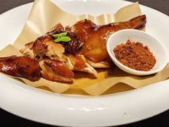 小舍脆皮鸡-简小舍·民间手艺菜(武昌江滩店)