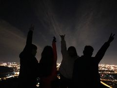 -鬼笑石后山停车场
