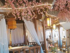 -荷塘秋月·本帮江浙菜(国权路店)