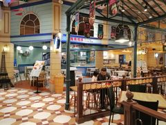 大堂-大食代美食广场(上海中心店)