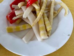泡菜-荣生萝卜汤饭店