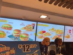 -麦当劳(丽江玉河广场店)
