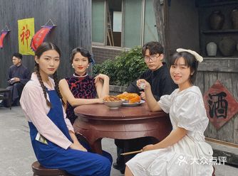 重庆打卡｜隐匿在闹市区的话剧圣殿～