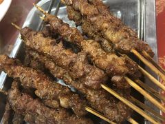 -明月食府(二区干二路店)