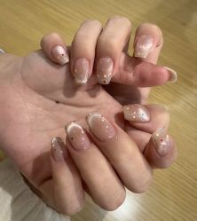 -瞧·享轻奢美甲美睫