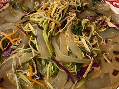 关东大拉皮-闯关东东北农家菜(崂山石老人店)